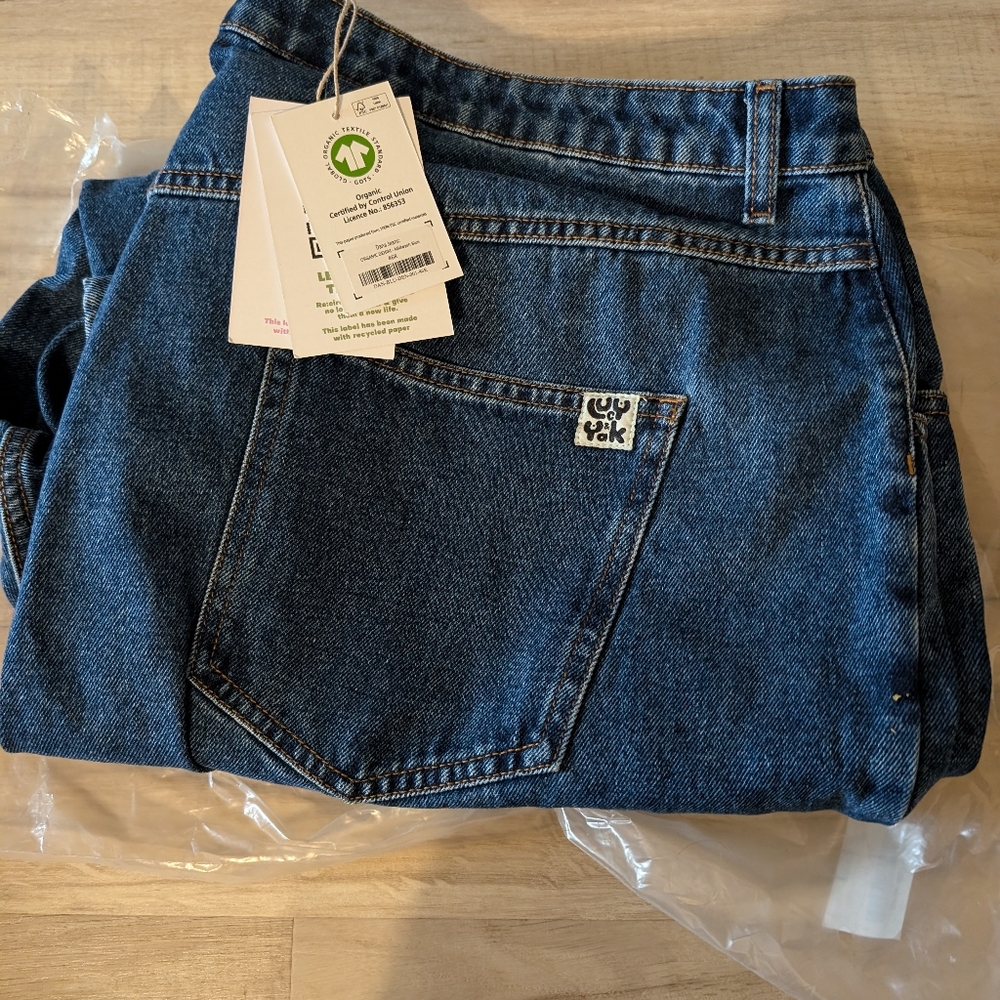 Lucy and Yak Dana Mom Jeans